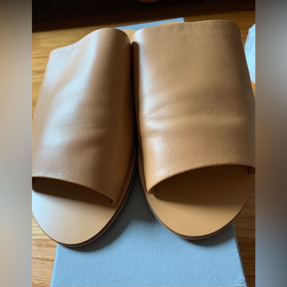 HTF! EVERLANE Day Slide Sandals in Nude 7.5 Tan Leather - Picture 6 of 11
